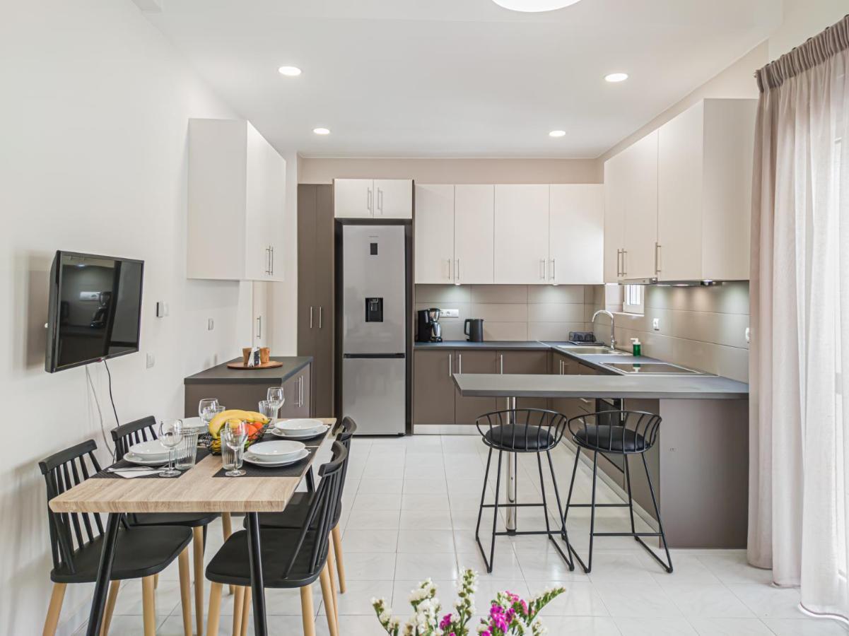 Fully Renovated Apartment In The City Centre With Roof Garden! 3 Minutes From The Bus Station And 6 Minutes From The Old Town ハニア エクステリア 写真